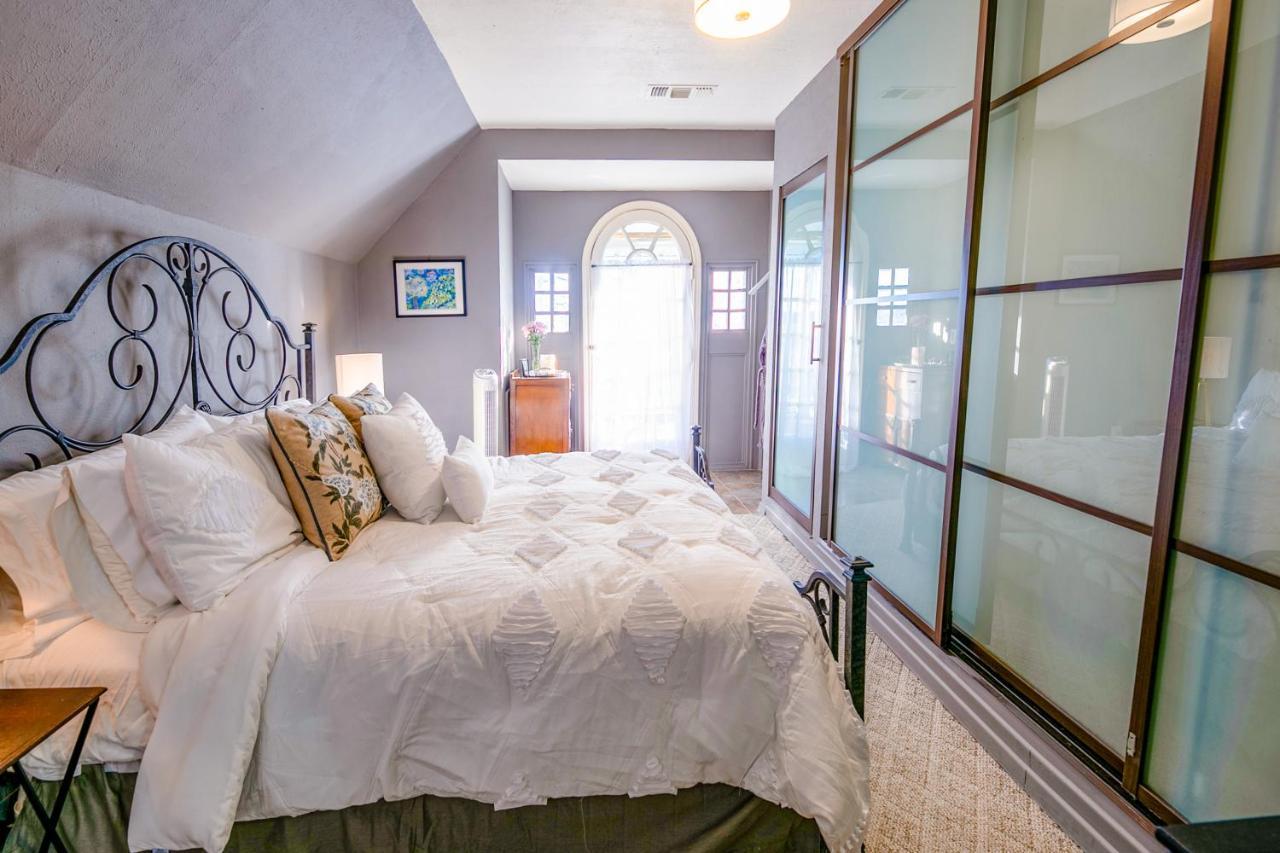Blue Heron Bed And Breakfast On Lake Granbury Luaran gambar