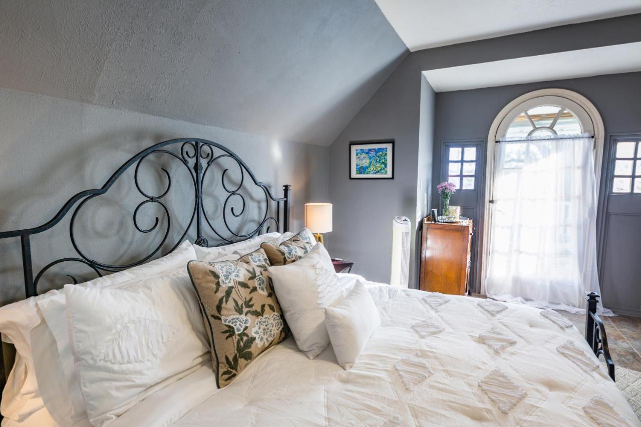 Blue Heron Bed And Breakfast On Lake Granbury Luaran gambar