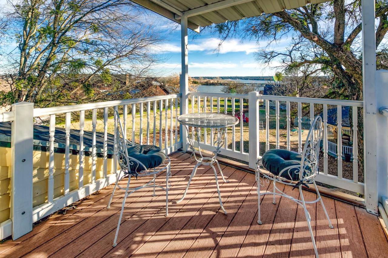 Blue Heron Bed And Breakfast On Lake Granbury Luaran gambar