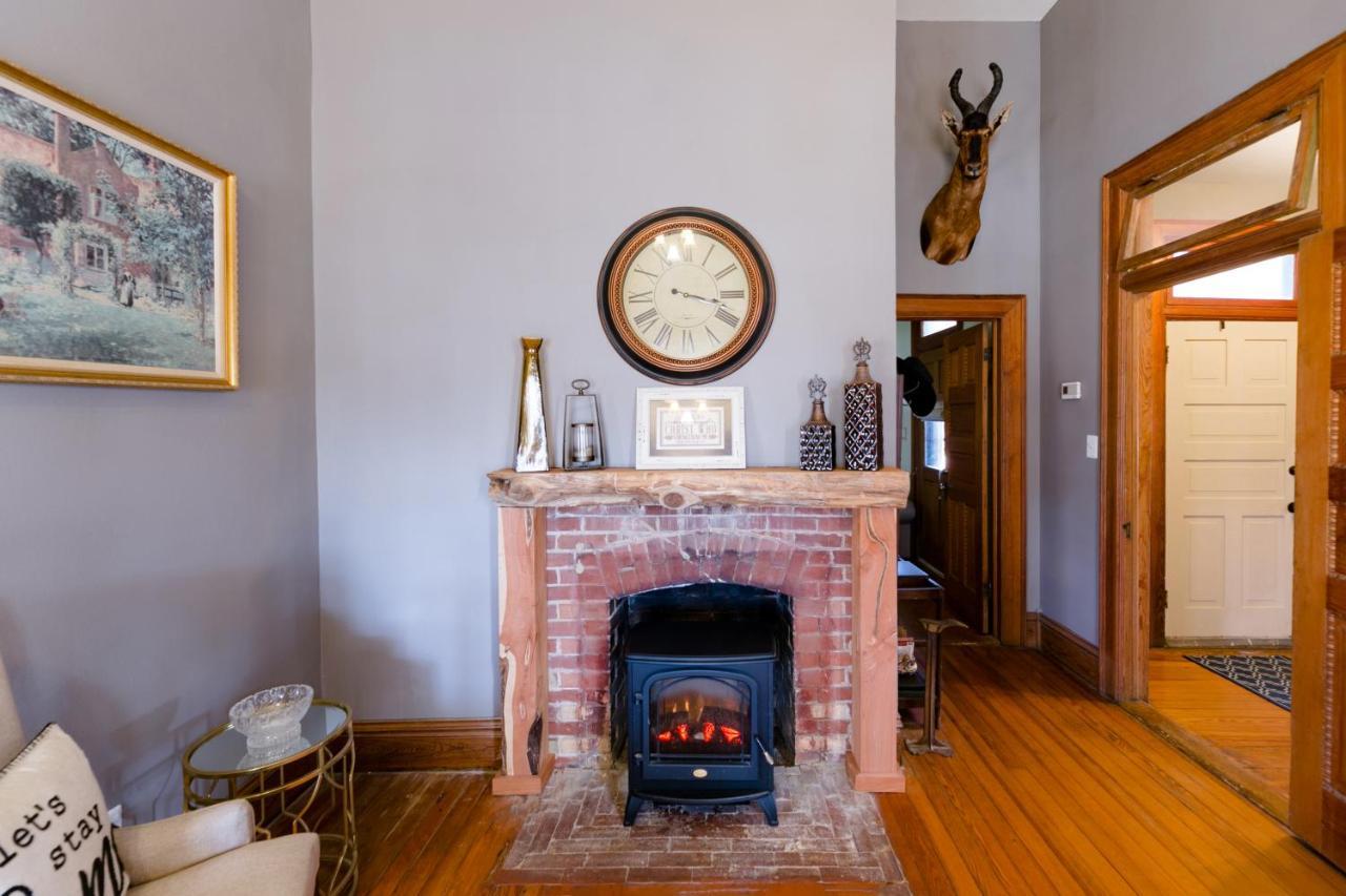 Blue Heron Bed And Breakfast On Lake Granbury Luaran gambar