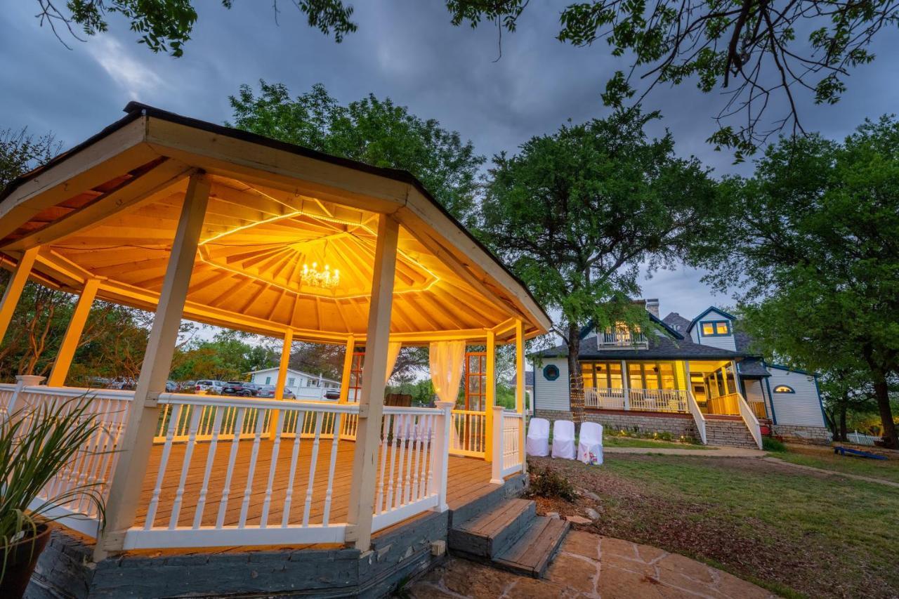 Blue Heron Bed And Breakfast On Lake Granbury Luaran gambar